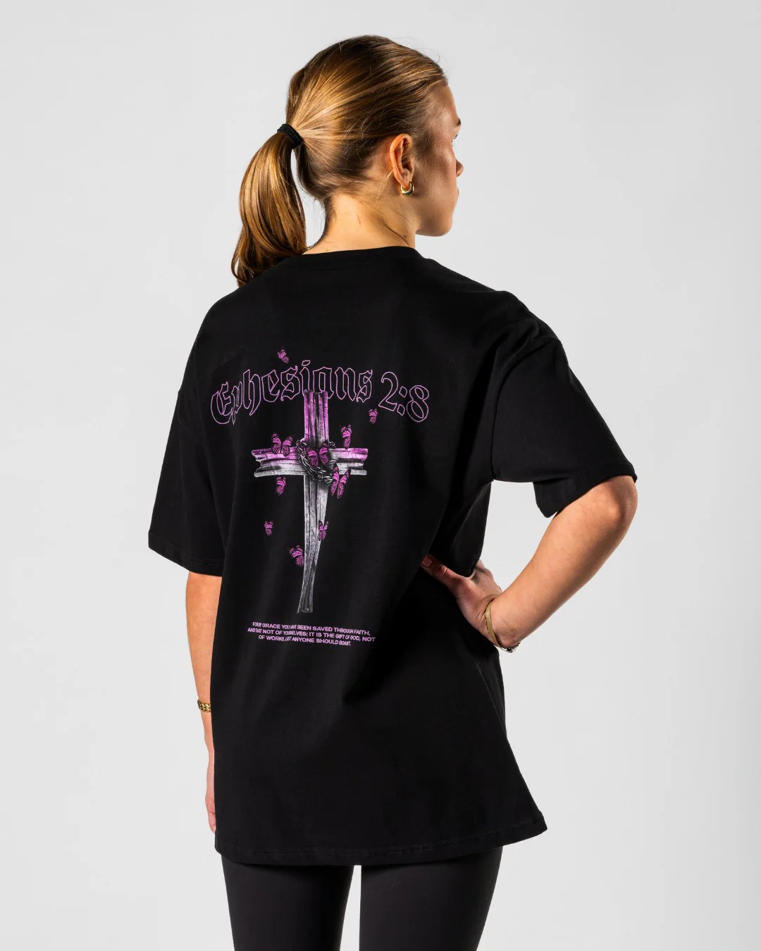 Ephesians 2:8 'Saved through Faith' Women’s Oversized T-Shirt - Image 4