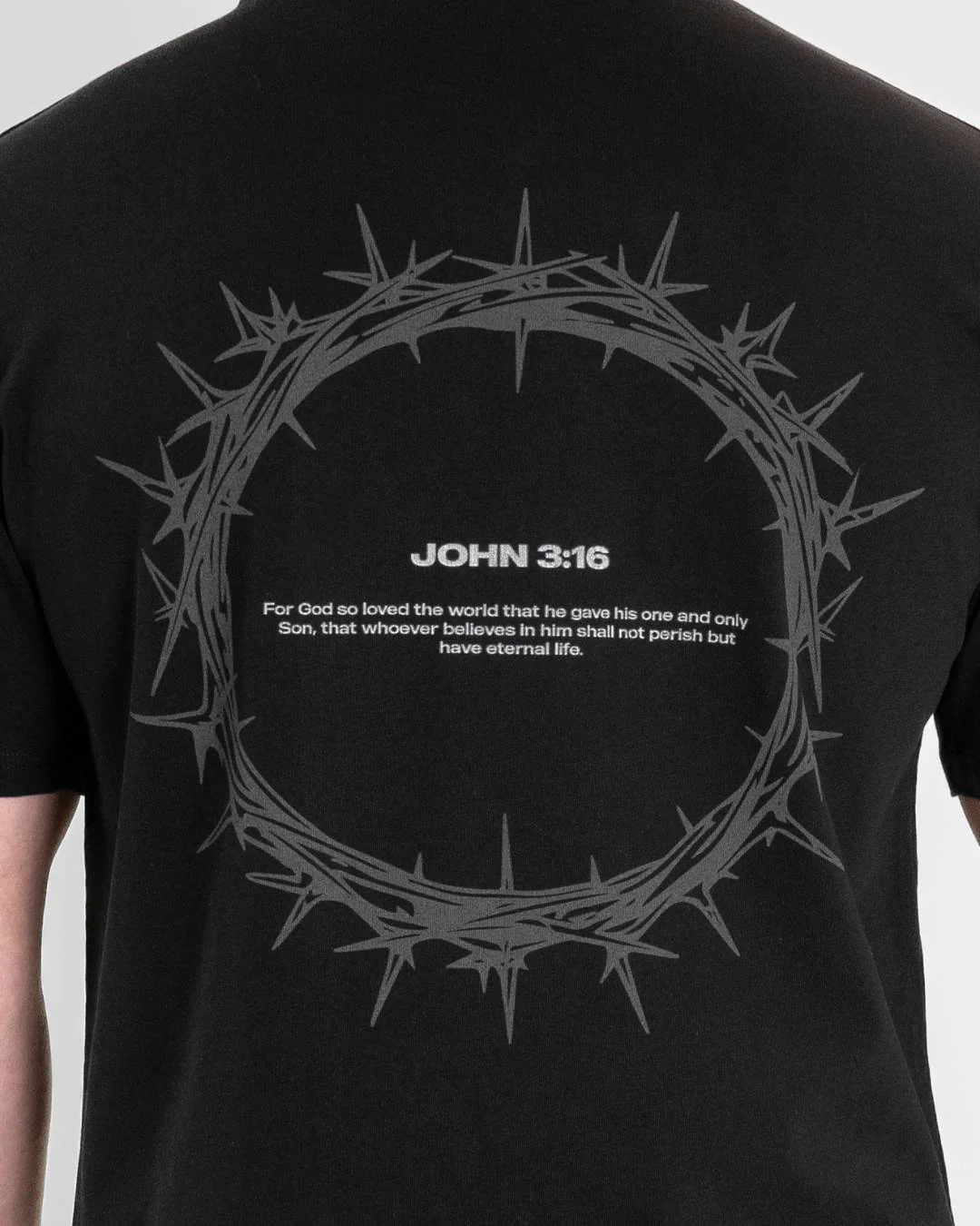 John 3:16 Crown of Thorns Oversized T-Shirt - Image 4