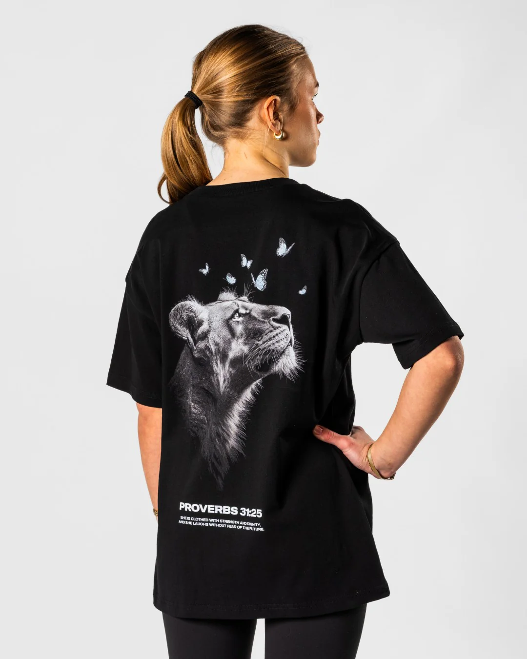 Proverbs 31:25 ’Clothed in Strength’ Women’s Oversized T-Shirt - Image 4