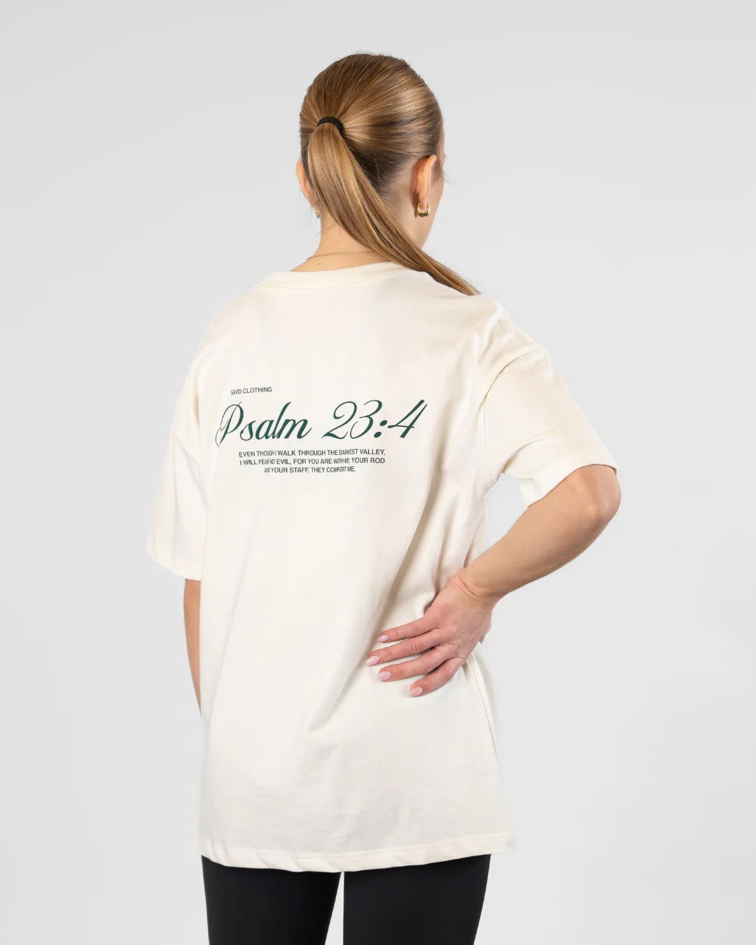 Psalm 23:4 ’Scripture’ Women’s Oversized T-Shirt - Image 6