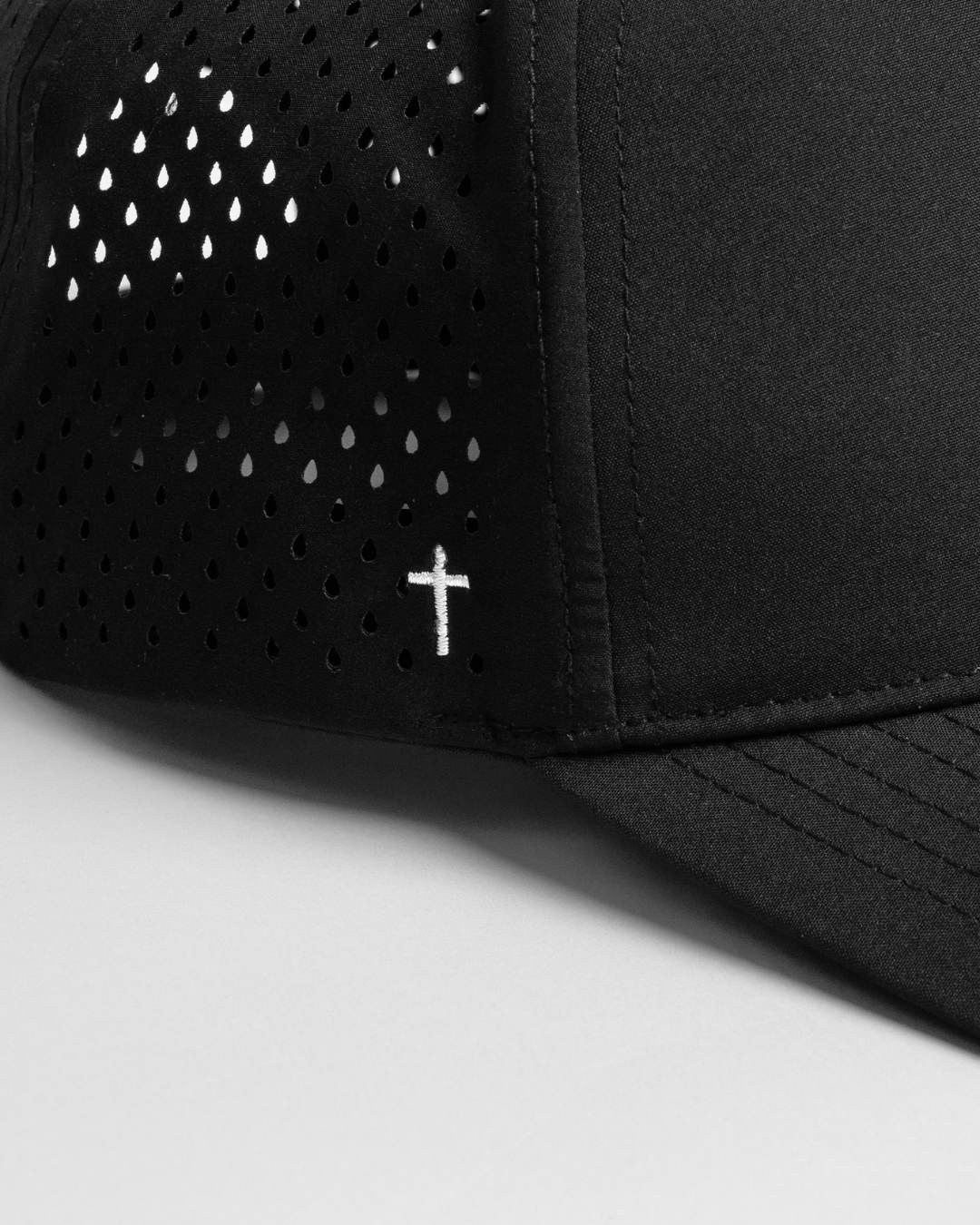 SAVD Perforated Snapback - Black - Image 3